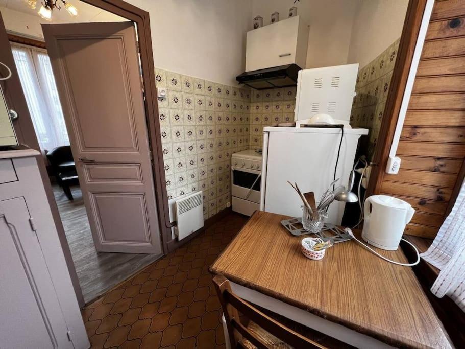 拉布尔布勒Le Nid Douillet Rustique Linge Fourni公寓 外观 照片
